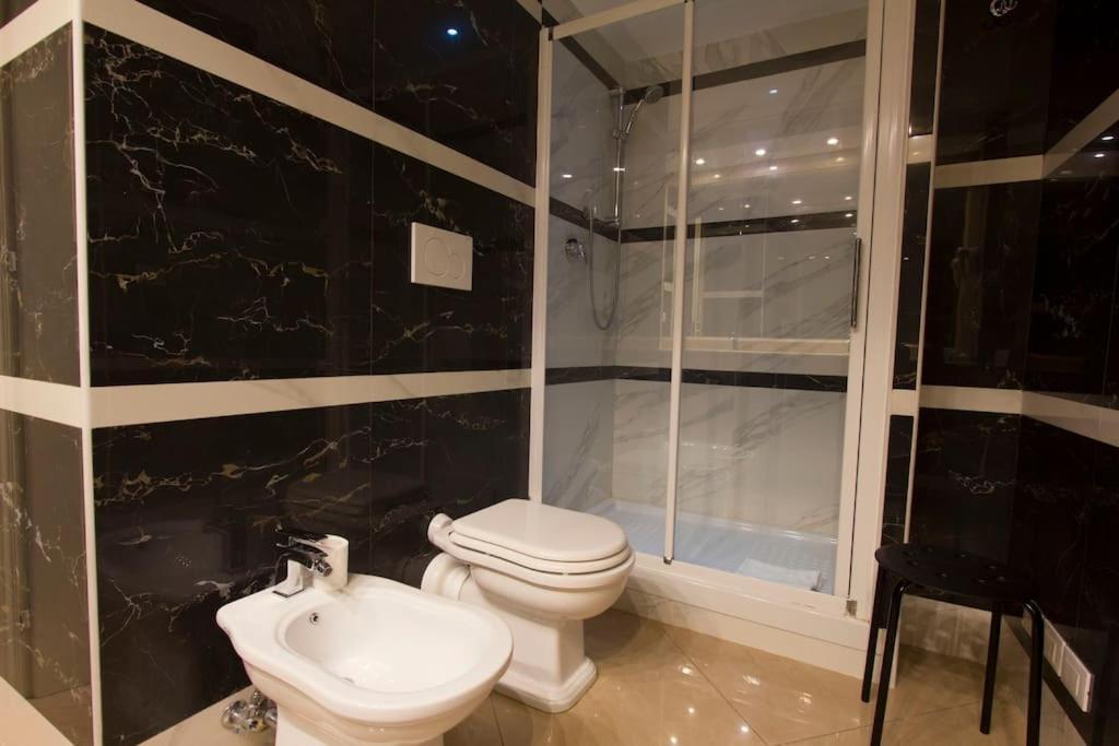 41 Nazionale Suite 41 Rome Bagian luar foto